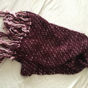 Soft and Chunky Jessica Simpson Scarf